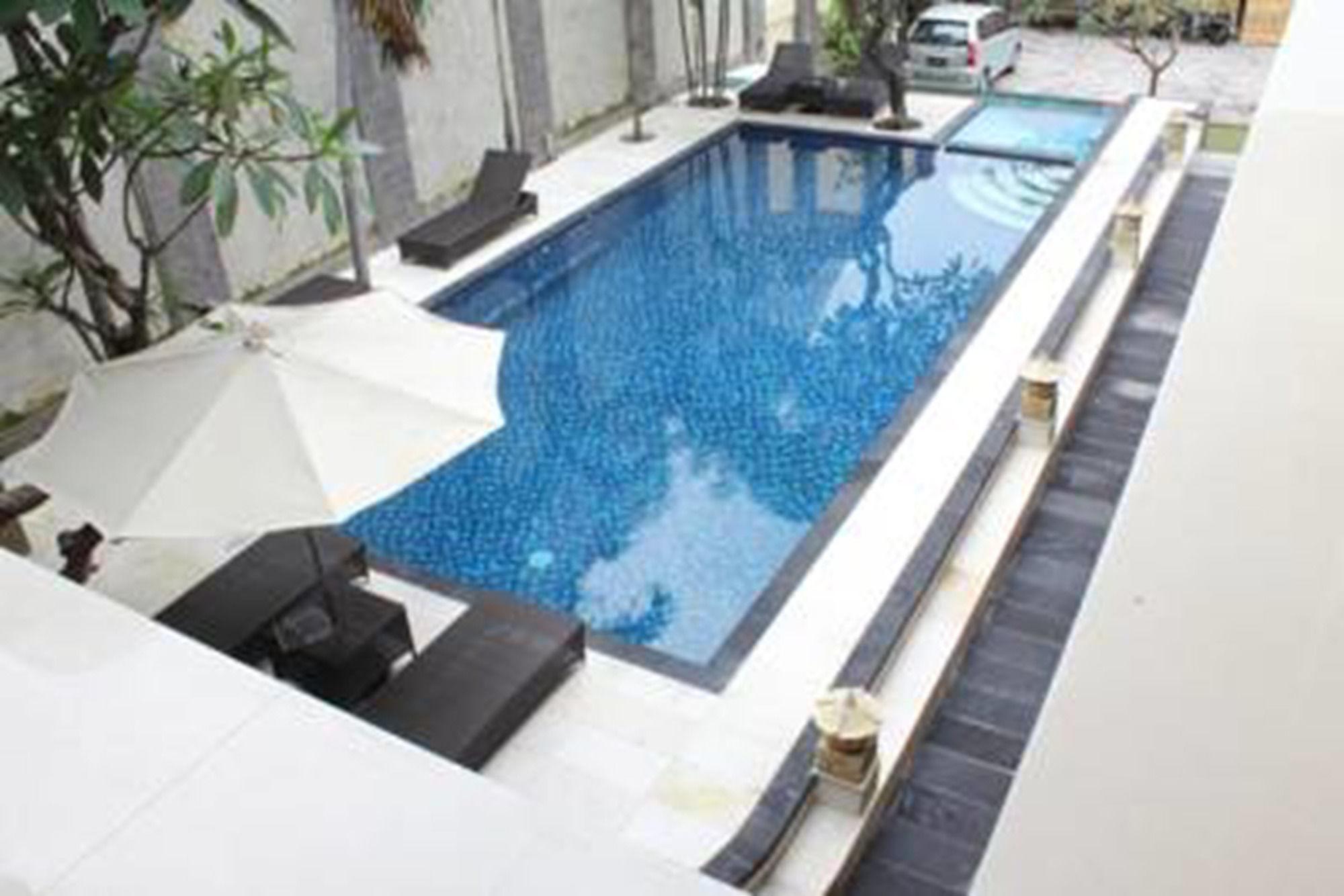 Radha Bali Hotel Kuta Lombok Exterior foto