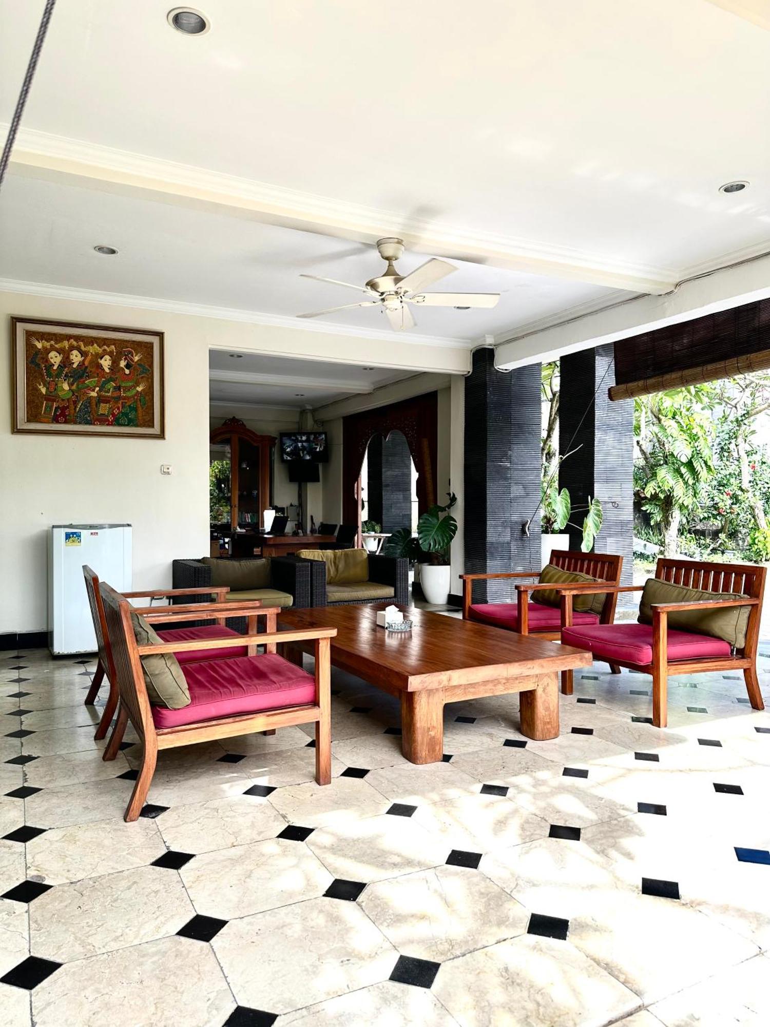 Radha Bali Hotel Kuta Lombok Exterior foto